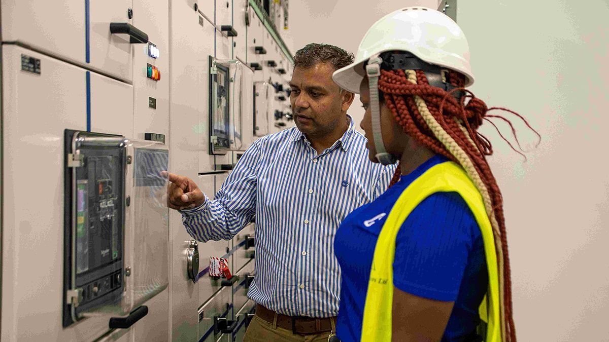 Schneider Electric Partners with IXAfrica to Launch East Africa's Largest Hyperscale Data Center